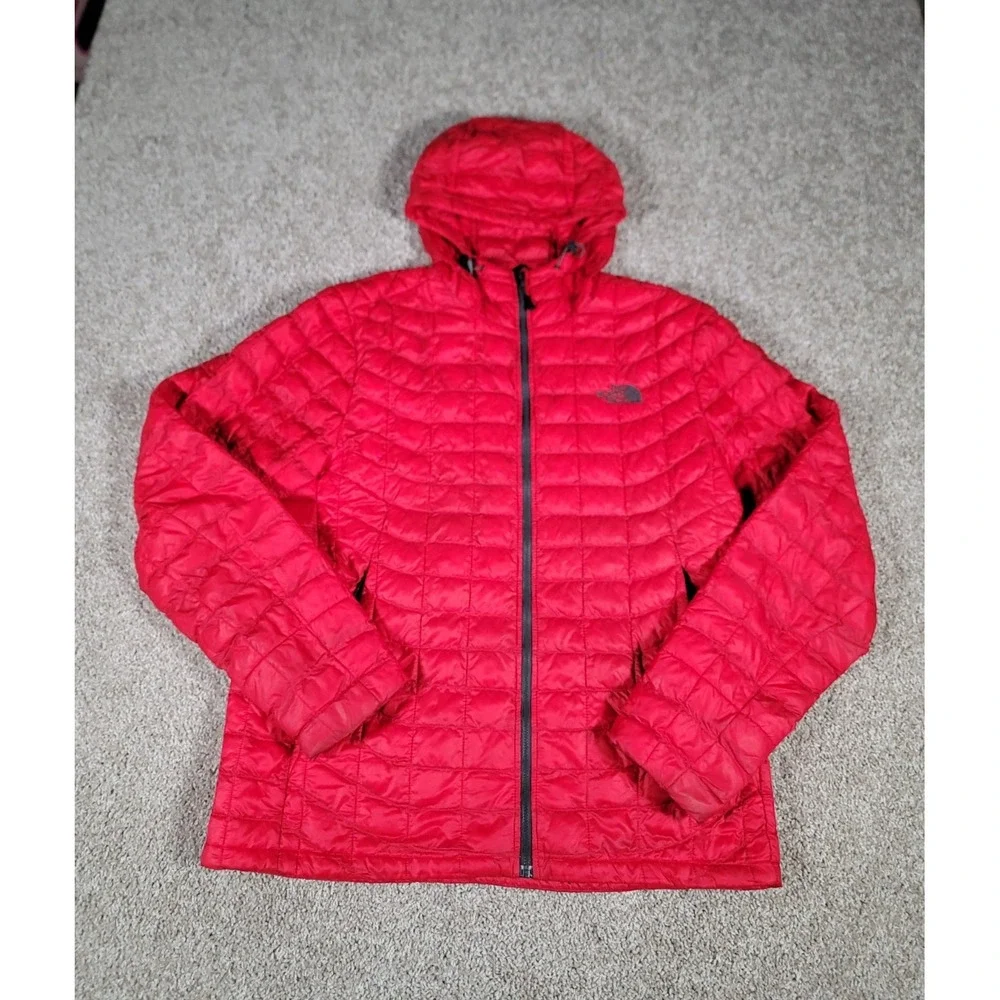 The North Face Thermoball Jacket Hoody Medium Red Quilted Puffer Mens Full Zip